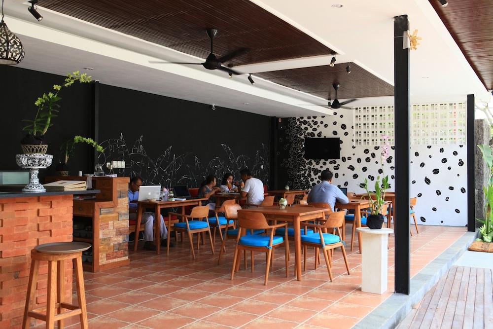 Freddies Resort & Villas Ubud Sukawati Екстериор снимка